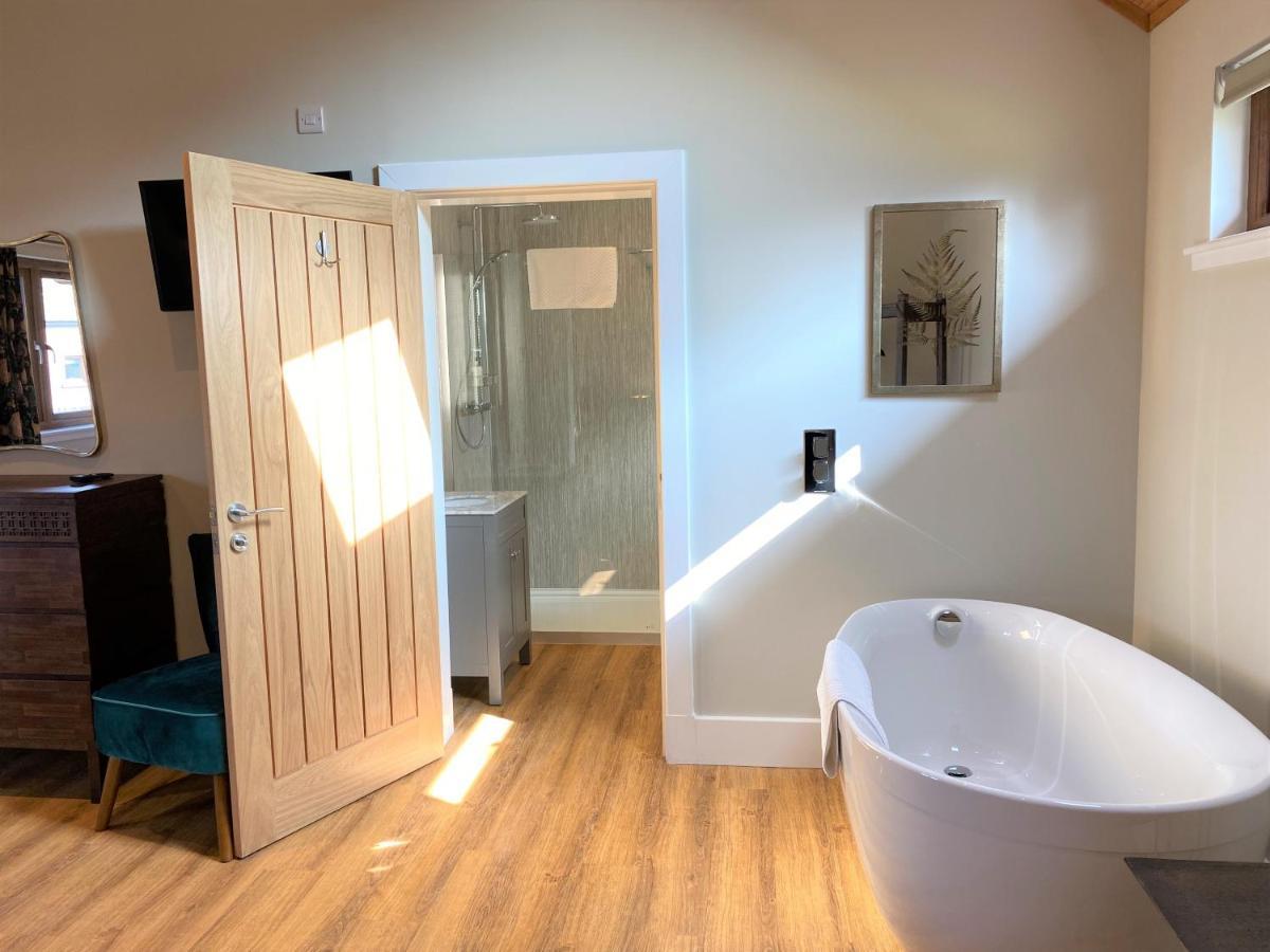 Partridge Lodge With Hot Tub Forgandenny Εξωτερικό φωτογραφία
