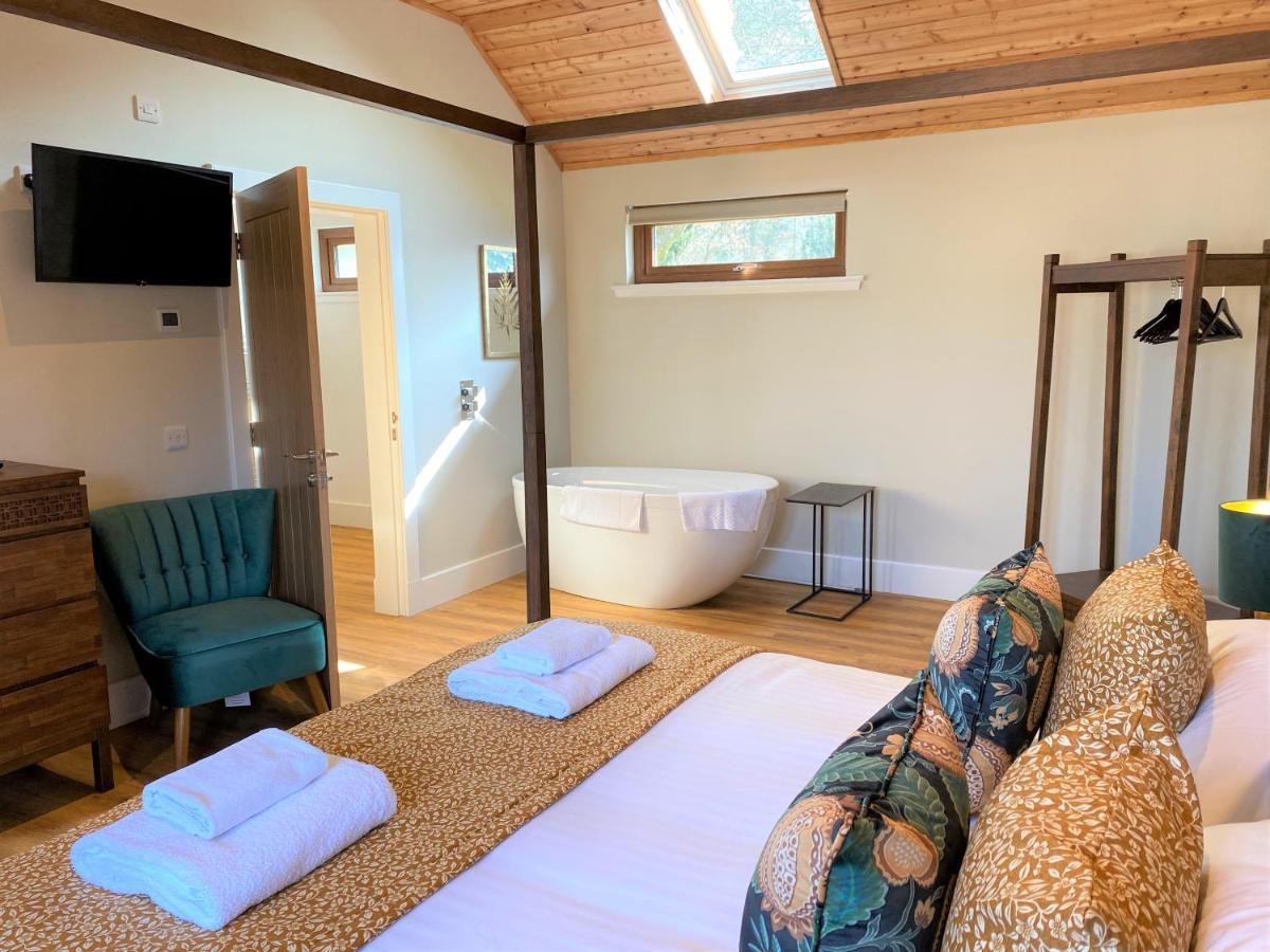 Partridge Lodge With Hot Tub Forgandenny Εξωτερικό φωτογραφία