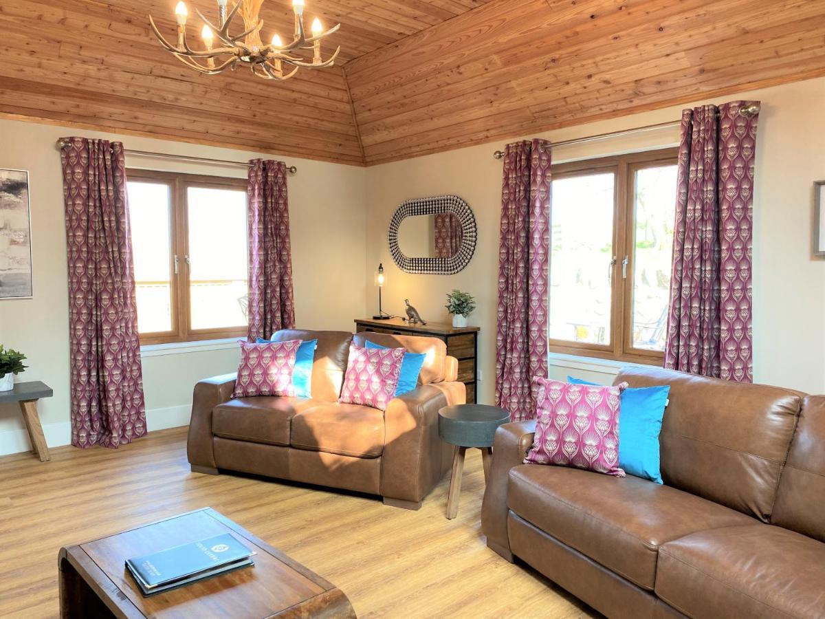 Partridge Lodge With Hot Tub Forgandenny Εξωτερικό φωτογραφία
