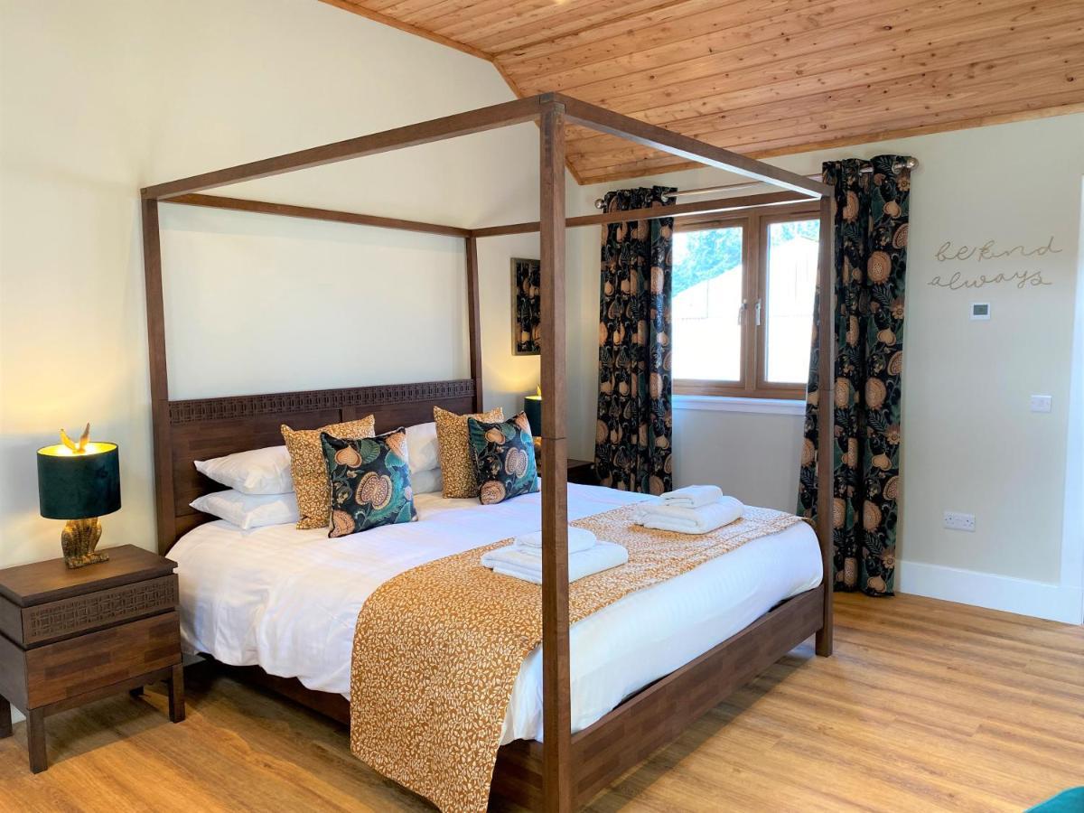 Partridge Lodge With Hot Tub Forgandenny Εξωτερικό φωτογραφία